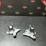 SOPORTE ESTRIBERA TRASERA DERECHA YAMAHA TRICITY 300